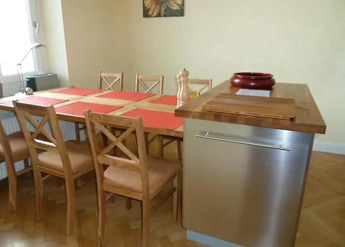 公寓 Business Gaestehaus Sonne, Mond & Sterne